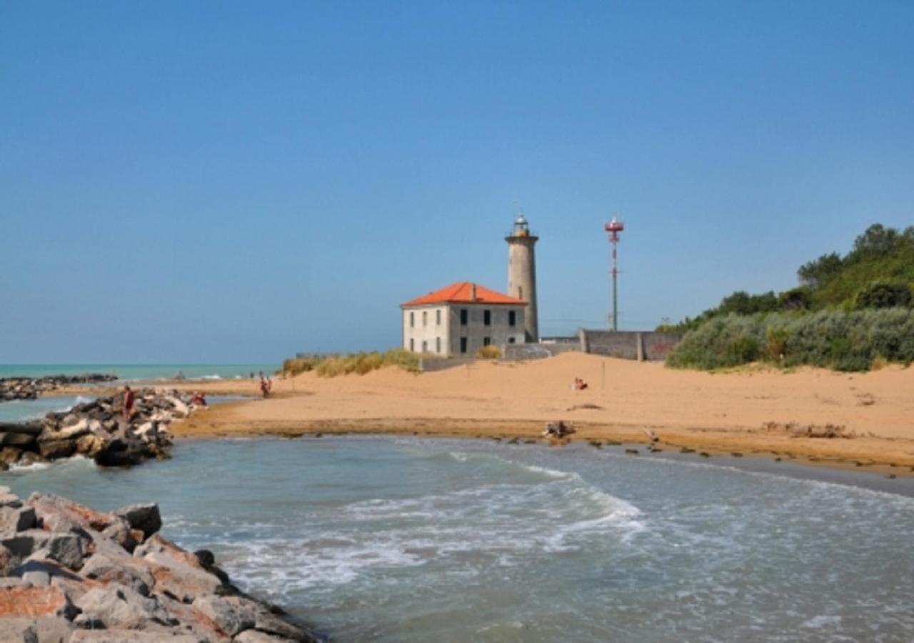 Hotel Amburgo Bibione Eksteriør bilde