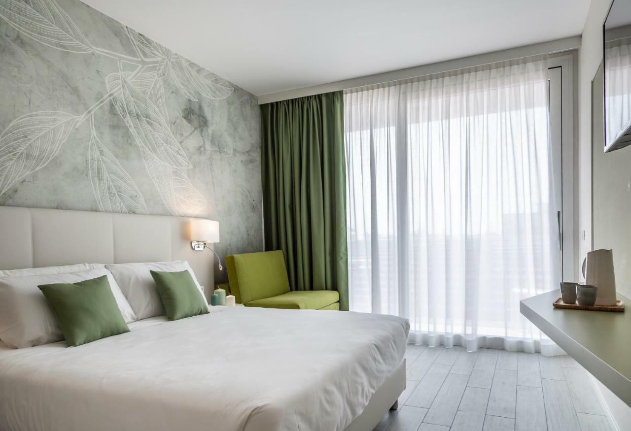 Hotel Amburgo Bibione Eksteriør bilde